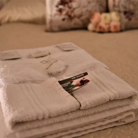 Nocleg ze śniadaniem La Rosa Antica 3*