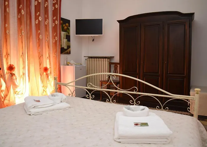 فندق مبيت وإفطار La Rosa Antica 3*